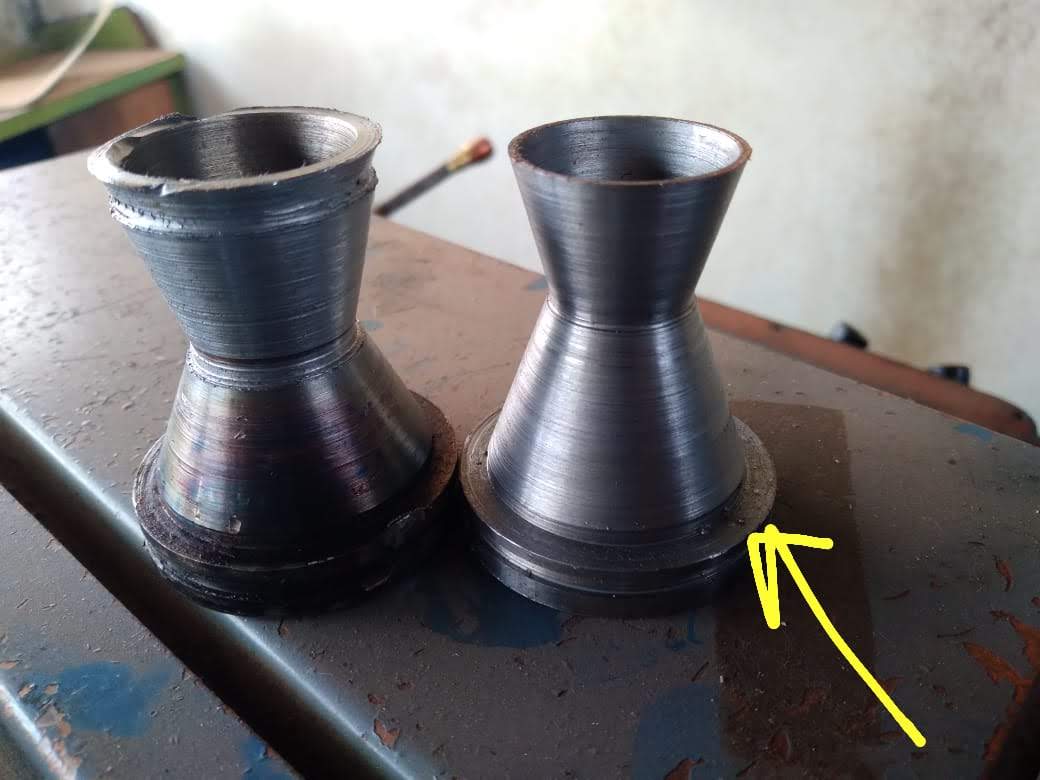 Machined convergent-divergent nozzles