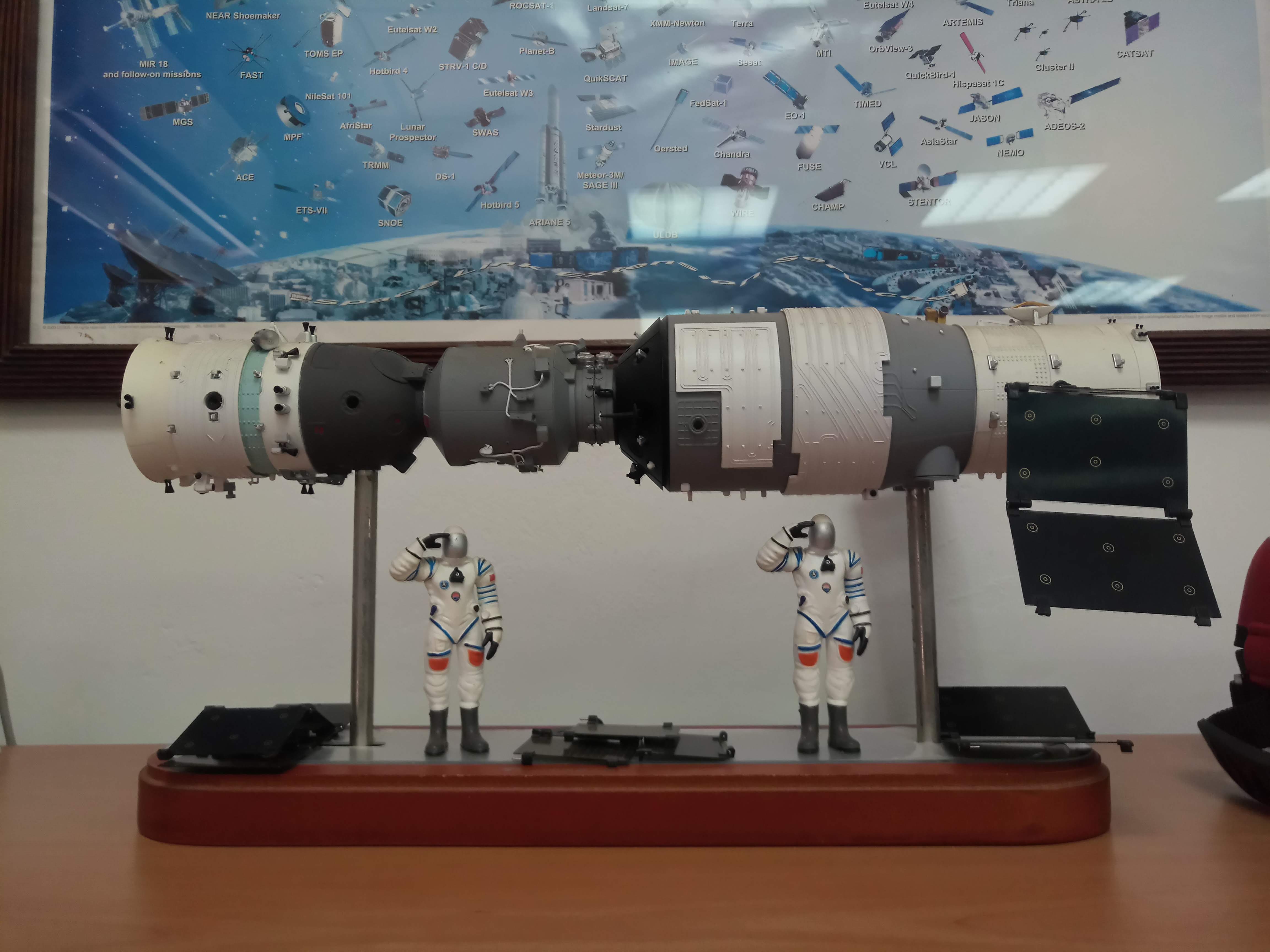 Broglio ground station dishes